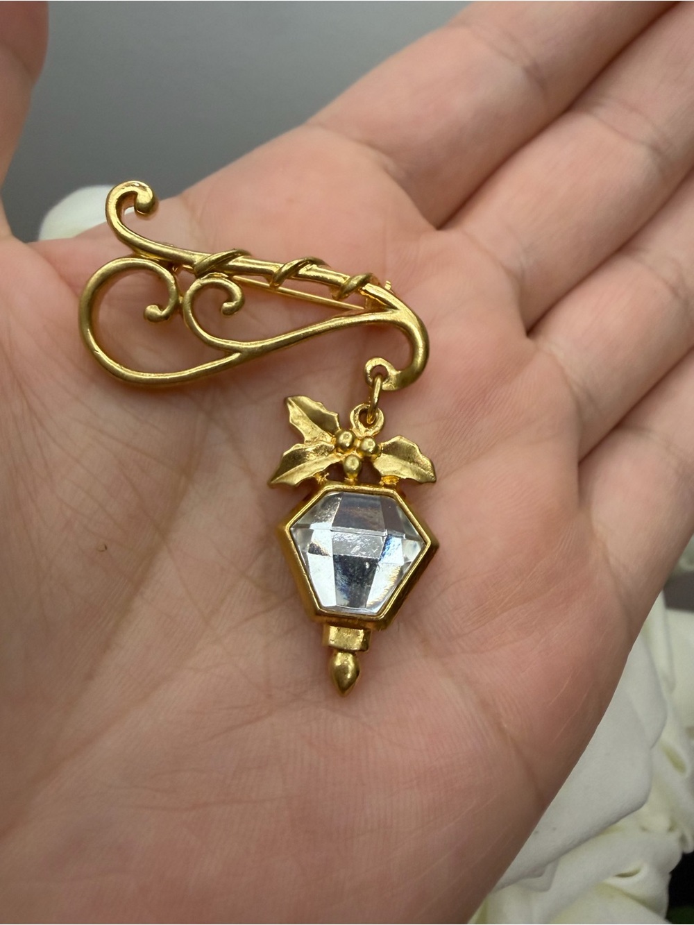 Vintage Gold-Tone Holiday Crystal Drop Brooch - Clear Crystal